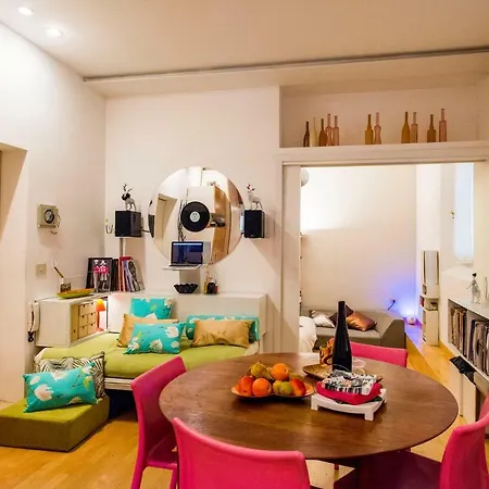 Garden Loft Apartment