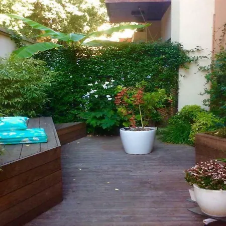 Apartment Garden Loft